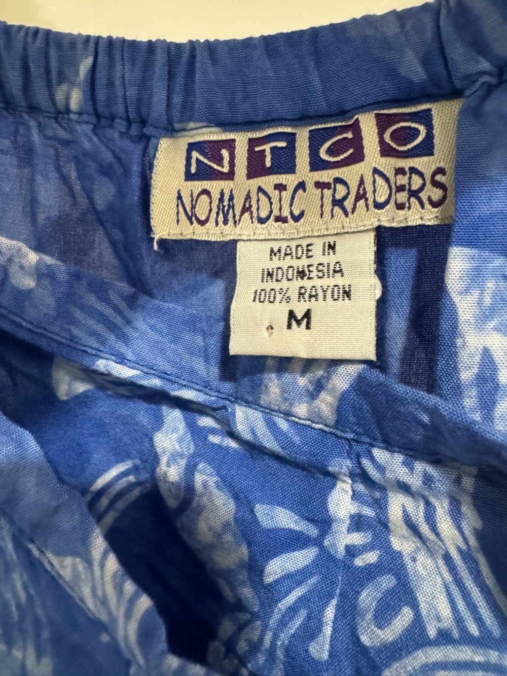 NTCO Nomadic Traders Women's Blue Floral Rayon Wrap Skirt Tropical Resort Boho M - Picture 2 of 9